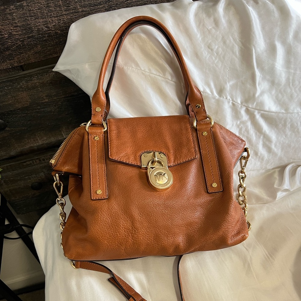 Michael kors purse cross body shoulder bag